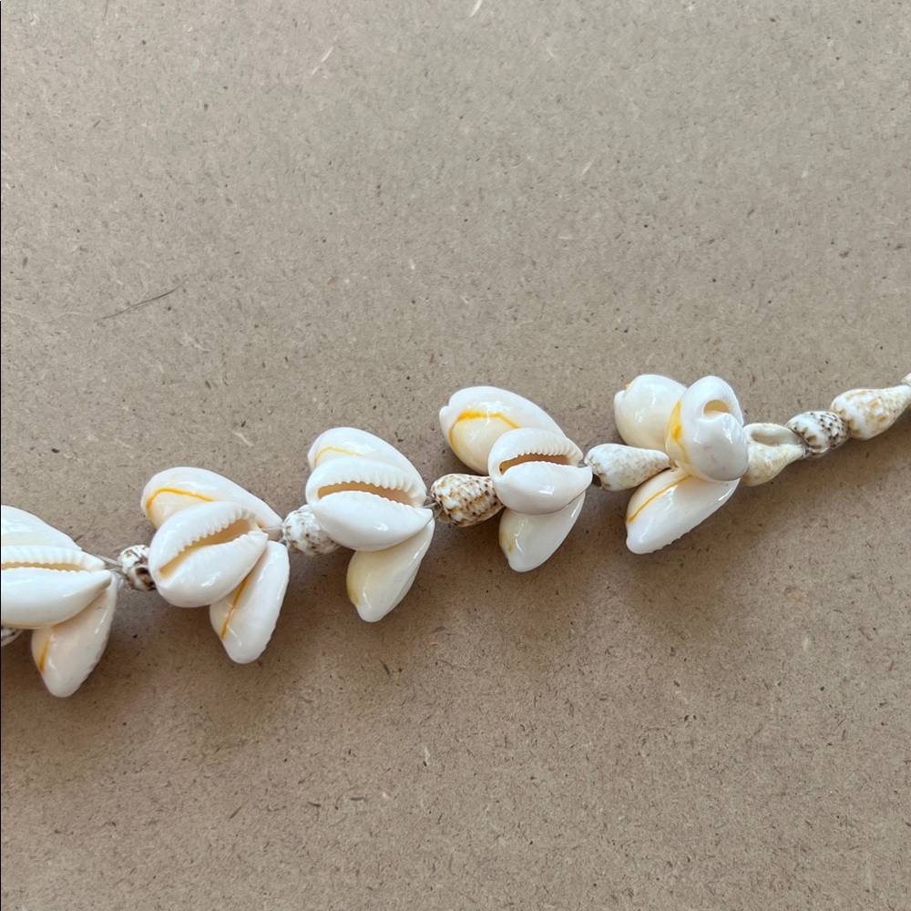 Cowrie Original Shell Necklace - image 7